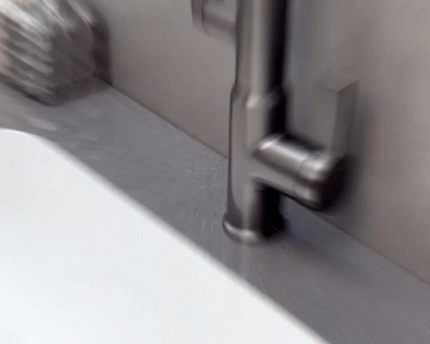 AquaTwist Küchenarmatur | 360° Drehbar, Integrierte Temperaturanzeige