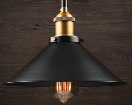 Milan Lampe