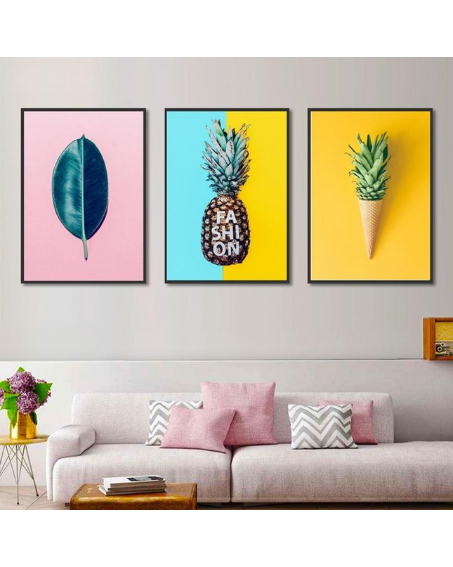 Kezaro Amber Leinwand in 50x70cm size, unframed, showcasing warm amber-toned abstract artwork on canvas.