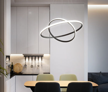 Kezaro Arion Pendelleuchte with modern black ring LED design, featuring two black rings measuring 20-40 cm, daylight white light.