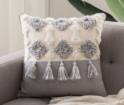 Kezaro Boho Kissenbezug with colorful, patterned fabric, 45x45cm decorative cushion cover for bohemian-style home decor.