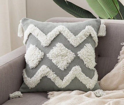 Kezaro Boho Kissenbezug with colorful, patterned fabric in 45x45 cm size, showcasing bohemian style decorative cushion cover.