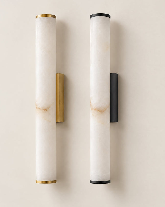 Klyr wall light in brass and black, product view