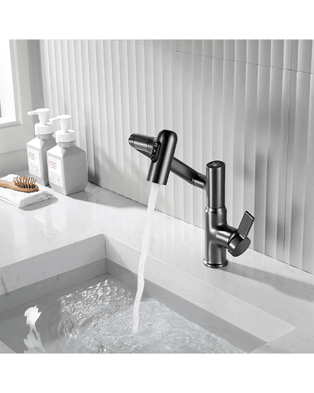 Kezaro AquaTwist kitchen faucet in russs black with 360° rotation and integrated temperature display, mounted on a modern kitchen sink.